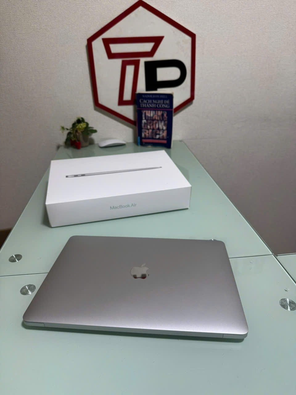 Macbook Air 2020 Silver Fullbox / Apple M1 / RAM 8GB / SSD 256GB